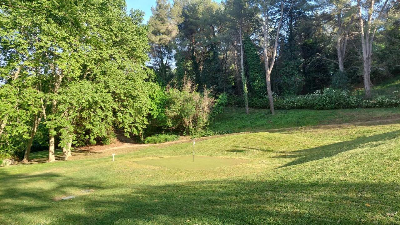 Charmant Appartement Residentiel Avec Terrasse, Jardin Privatif Et Piscine A Cannes Exteriér fotografie