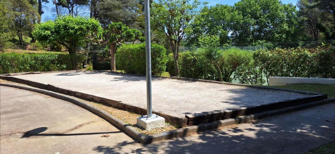 Charmant Appartement Residentiel Avec Terrasse, Jardin Privatif Et Piscine A Cannes Exteriér fotografie
